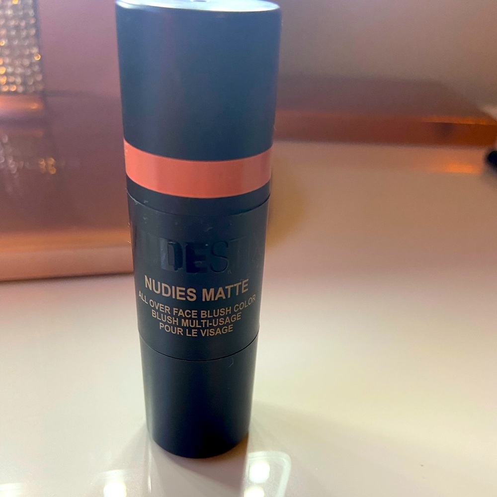 Nudestix blush